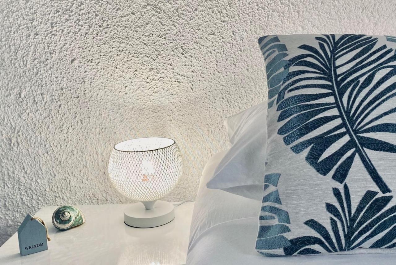 Historic Building The Palm Backyard Studio-Apartment Willemstad, Curacao Feel Home Away From Home Eksteriør bilde