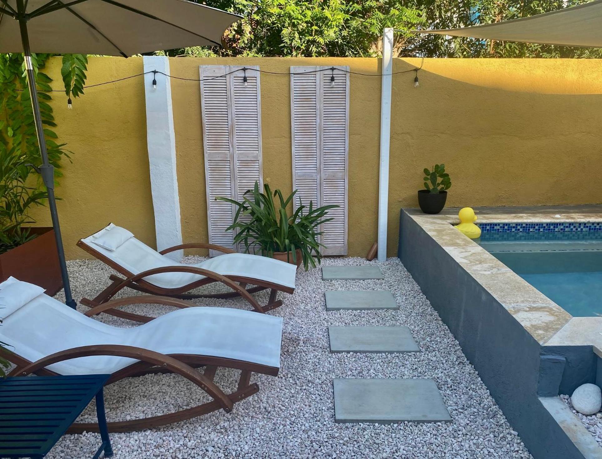 Historic Building The Palm Backyard Studio-Apartment Willemstad, Curacao Feel Home Away From Home Eksteriør bilde